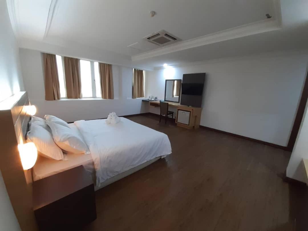 Sara Hotel Labuan Exteriér fotografie