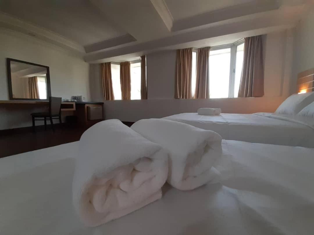 Sara Hotel Labuan Exteriér fotografie