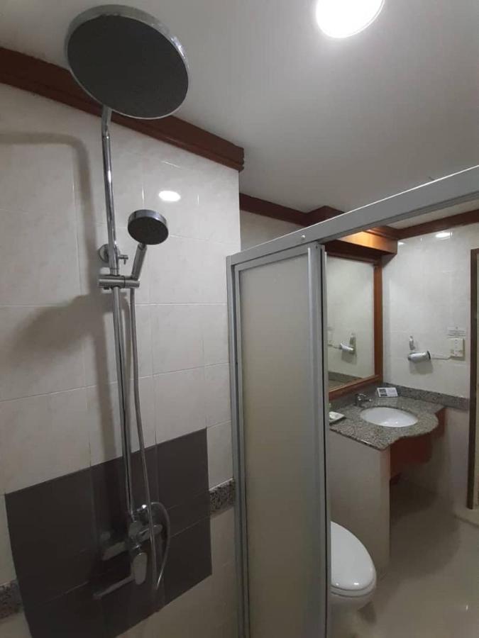 Sara Hotel Labuan Exteriér fotografie